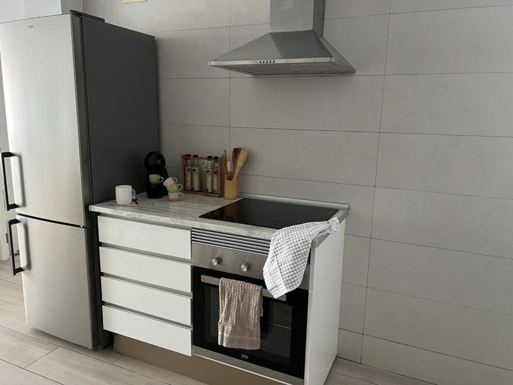 Acogedor Apartamento Cerca De La Playa Apartment Валенсия Екстериор снимка